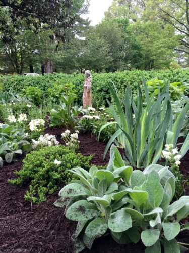 How To Create An All White Garden - Here By Design on White Garden Design
 id=16668